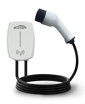 Customized Colors GB Standard AC Output Current 3.5kw/7kw EV Charger Station on Wall