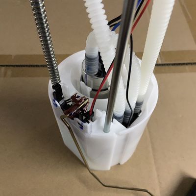 2018-2019 Year Fuel Pump Assembly for Maxus T60 T70 2.0 Petrol T70 OE C00049633