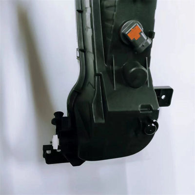 OEM NO C00212871 Front Right Fog Lamp for Saic Maxus V80 G10 T60 Car Exterior Decoration