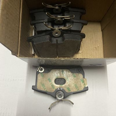ROEWE I6 and MG5 Rear Brake Pads OE 10400936 for Customer Requirements