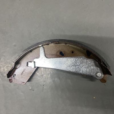 Car Model T60 Rear Brake Pads OE C00168948 for SAIC Maxus Superior Stopping Power